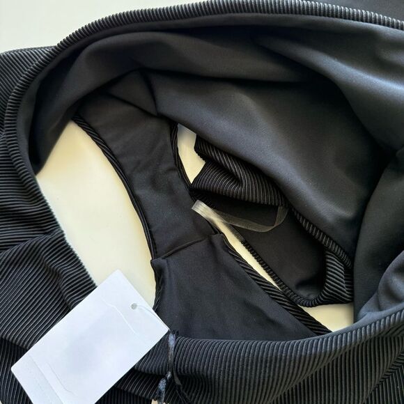Beach Riot Celine Swimsuit NEW black medium - Picture 8 of 9